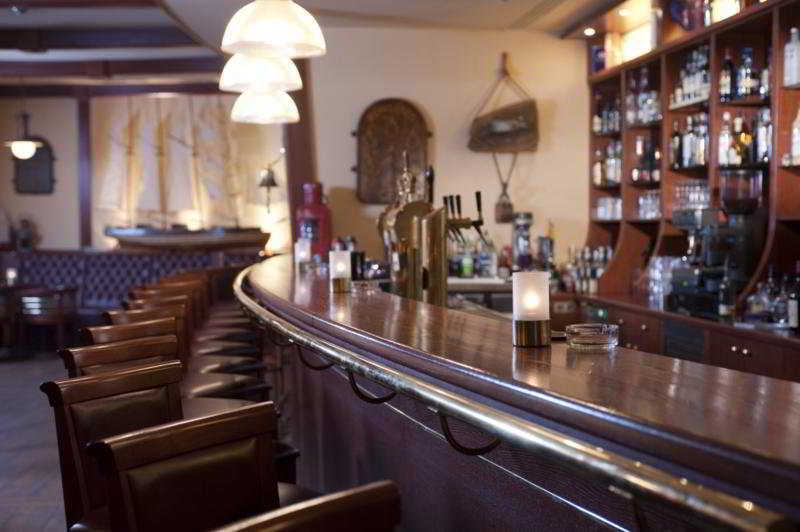 Hotel Zur Post - Ein Rovell Hotel ゼーバート・ヘリングスドルフ エクステリア 写真